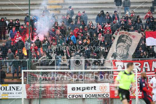 LEGA PRO 2015/2016 - TERAMO VS L'AQUILA