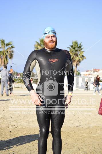 Triathlon No draft 70.3