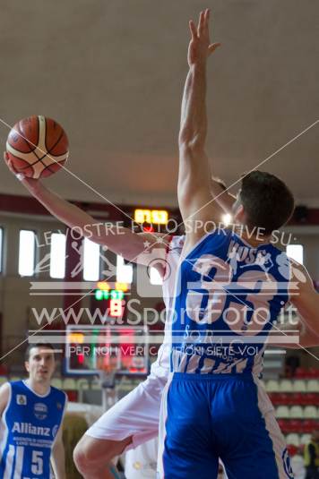 LA META BASKET TERAMO 2015 VS UDAS CERIGNOLA