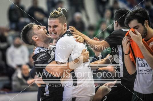 Fenice Veneziamestre vs Carlisport Cogiano