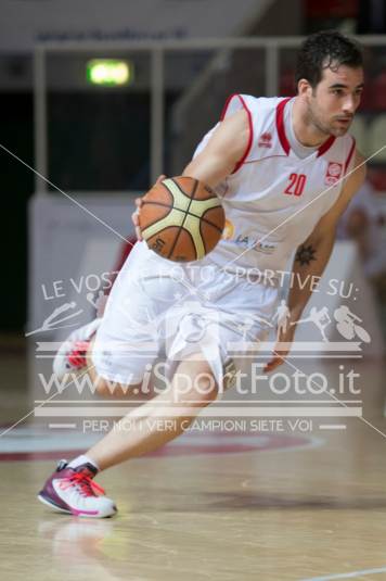 TERAMO, ITALIA 17 APRILE 2016 - PLAY OFF CAMPIONATO C SILVER 2015/2016 - LA META BASKET TERAMO 2015 VS AIRINO BASKET ASD - TERMOLI