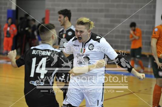 Fenice Veneziamestre vs Carlisport Cogiano