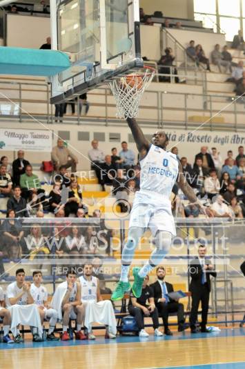 Roseto Sharks vs Ravenna 85-70